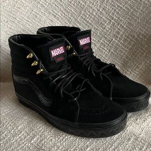 Marvel Black Panther SK8-Hi Vans